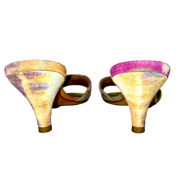 CHANEL SUEDE MULES IN PURPLE AND BEIGE - Picture 8 of 11